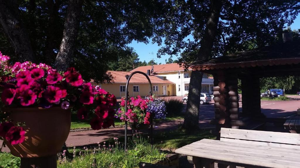 Basto Hotell & Konferens Palsbole Екстериор снимка